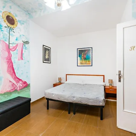 Casa de hóspedes Lia 4 *
